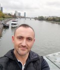 Встретьте Мужчинa : Andrej, 40 лет до Германия  Bad Wildungen 